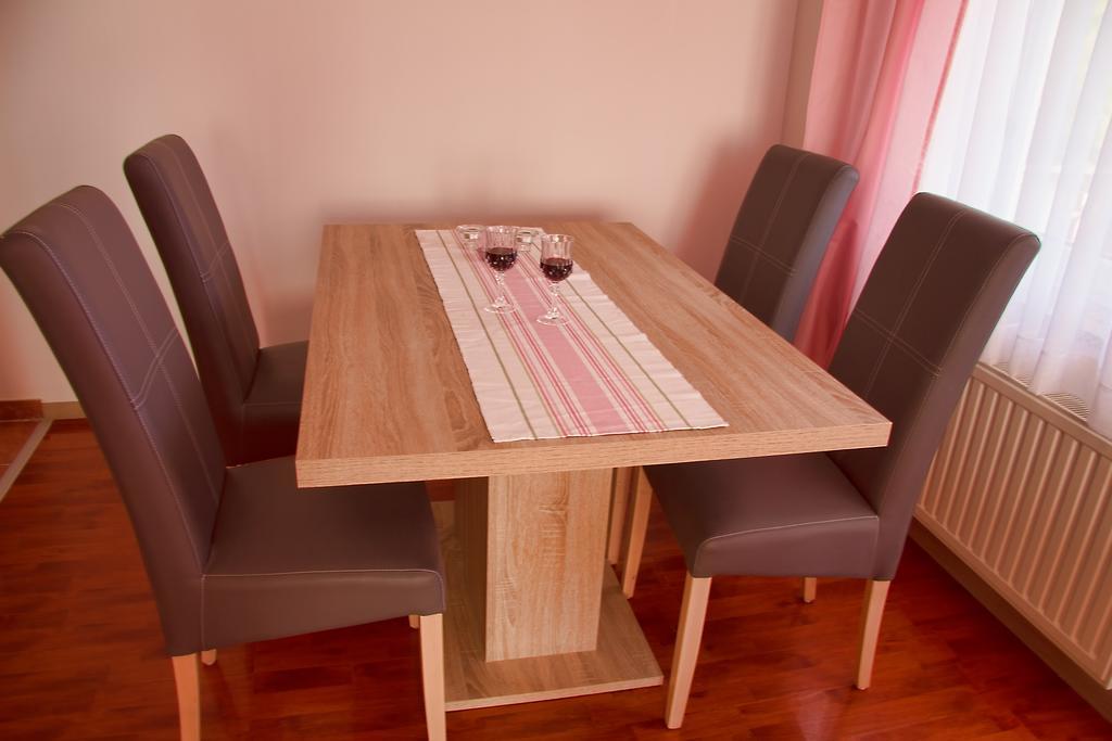 Apartments Nika Slunj Phòng bức ảnh