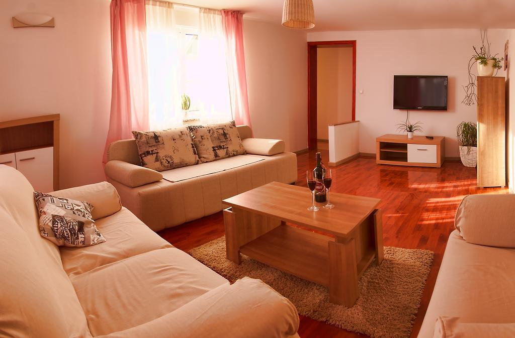 Apartments Nika Slunj Phòng bức ảnh