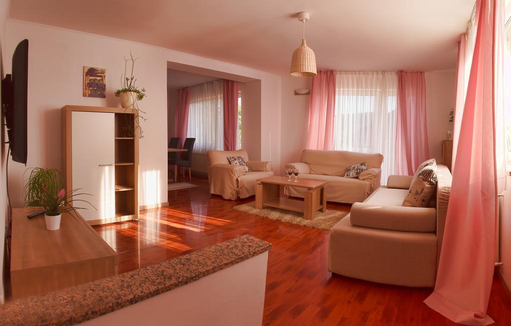 Apartments Nika Slunj Phòng bức ảnh